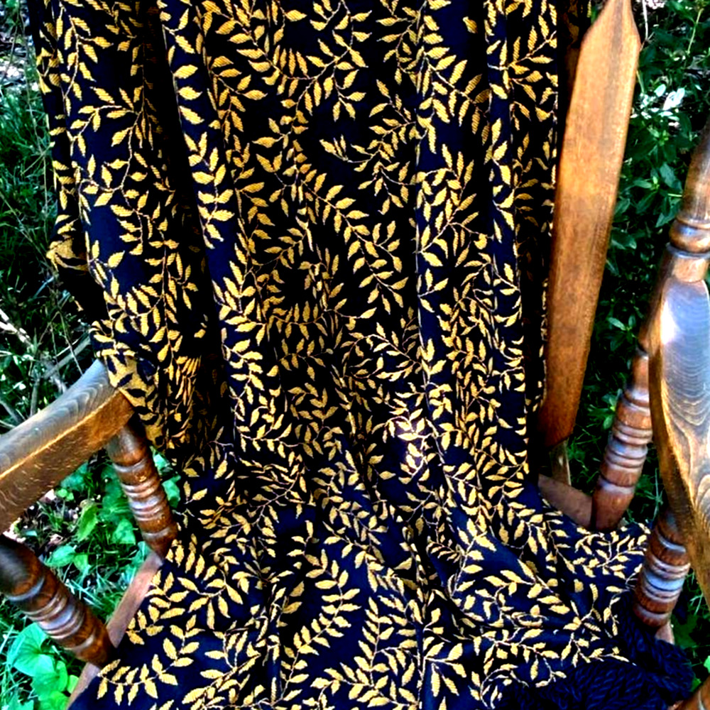 Manual Woodworkers Ivy Vine Woven Tapestry Throw Blanket Damask Black Gold NEW